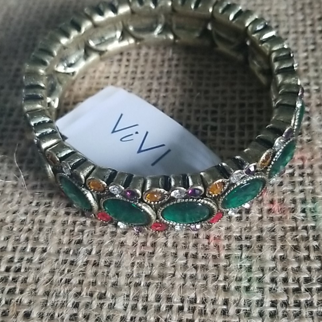 Vivi Crystal Stretch Bracelet 16$